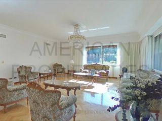 Foto 1 de Alquiler Casa Residencia para embajada Ascensor 6 coches Parrilla Jardín Belgrano chico