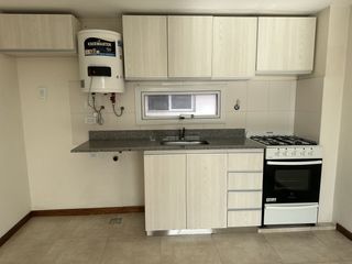 Foto 7 de ALQUILER DE DEPARTAMENTO EN Caseros