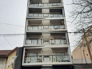 Foto 1 de ALQUILER DE DEPARTAMENTO EN Caseros
