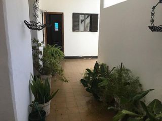Foto 4 de VENDO CASA DE 4 DORMITORIOS CON DEPTO DE 2 DORMITORIOS Y GALPON