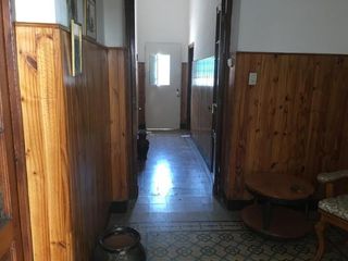Foto 2 de VENDO CASA DE 4 DORMITORIOS CON DEPTO DE 2 DORMITORIOS Y GALPON