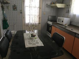 Foto 6 de VENDO CASA DE 4 DORMITORIOS CON DEPTO DE 2 DORMITORIOS Y GALPON