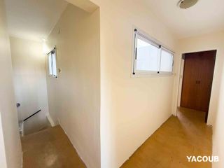 Foto 35 de Departamento en venta - 3 Dormitorios 2 Baños - Cochera - 224Mts2 - La Plata