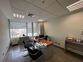 Foto 2 de CONSULTORIOS/OFICINAS EN VENTA, ZONA CLINICAS, GUARDIA CIVIL, CORPAC