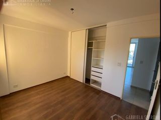 Foto 11 de Departamento 2 ambientes VENTA Temperley