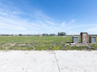Foto 17 de LOTE en VENTA Barrio Privado Canning Chico