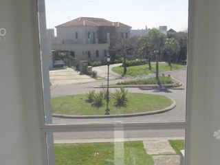 Foto 4 de CASA EN VENTA EN BARRIO SAN MARCO AL AGUA - MAROTO PROPIEDADES
