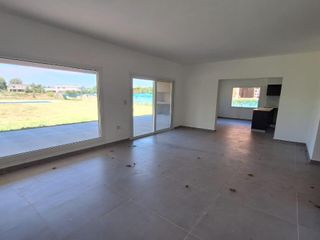 Foto 6 de Casa en  Venta en Haras Santa Maria
