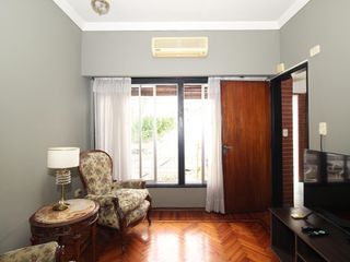 Foto 36 de Casa • 6 ambientes • retasado Excelente estado • Humaita 7200