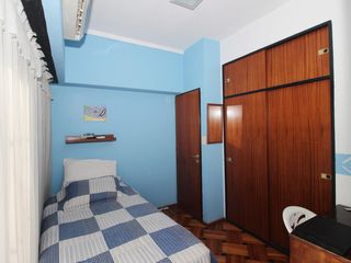 Foto 47 de Casa • 6 ambientes • retasado Excelente estado • Humaita 7200