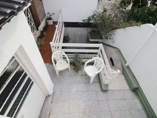 Foto 50 de Casa • 6 ambientes • retasado Excelente estado • Humaita 7200
