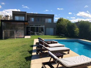 Foto 10 de Venta Casa APTO CREDITO en Barrio San Isidro Labrador Villanueva Tigre