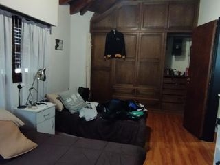 Foto 20 de En Venta Casa 4 dormitorios con Pileta, B°Cumelén, Neuquén