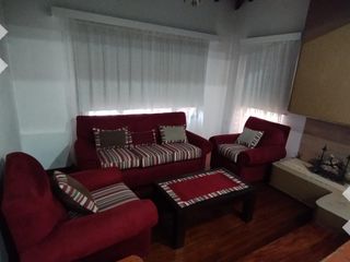 Foto 14 de En Venta Casa 4 dormitorios con Pileta, B°Cumelén, Neuquén
