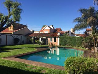 Foto 1 de Casa - Temperley Este