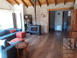 Foto 11 de Casa venta Villa Correntoso, Villa La Angostura, 3 dormitorios, 3 baños y jardín
