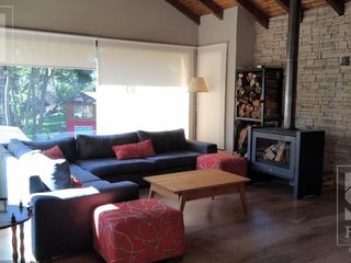 Foto 13 de Casa venta Villa Correntoso, Villa La Angostura, 3 dormitorios, 3 baños y jardín