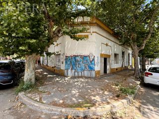 Foto 1 de Venta de lote de 300 m2 en Quilmes