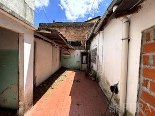 Foto 5 de Venta de lote de 300 m2 en Quilmes