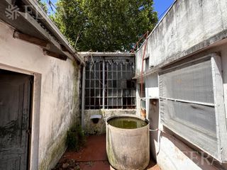 Foto 3 de Venta de lote de 300 m2 en Quilmes
