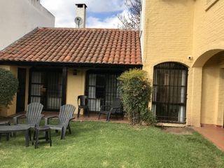 Foto 15 de Casa 5 dormitorios venta en Don Torcuato