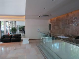 Foto 3 de Oficina en Puerto Madero alquiler en edificio de categoría