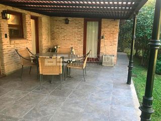 Foto 11 de D. Esteche Realty