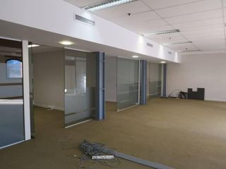Foto 11 de Oficina en alquiler en Puerto Madero en excelente estado lista para ocupar