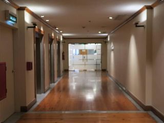 Foto 11 de Oficina en Alquiler con vista al rio en excelente estado lista para ocupar