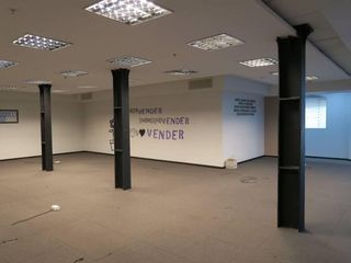 Foto 9 de Oficina en Alquiler con vista al rio en excelente estado lista para ocupar
