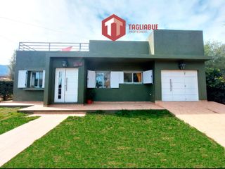 Foto 1 de Excelente Casa en Piedra Blanca