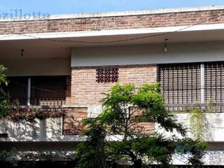 Foto 2 de PH - Lanús Este