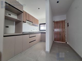 Foto 4 de Casa en  DOCTA AVENIDA II - MZA 159 LT 2