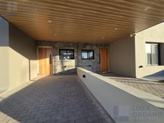 Foto 3 de Casa en  DOCTA AVENIDA II - MZA 159 LT 2