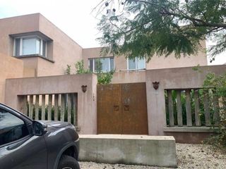 Foto 28 de EXCELENTE CASA A LA LAGUNA