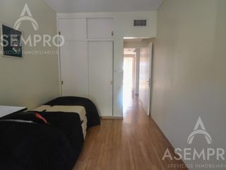 Foto 13 de Casa 6 ambientes en venta - Villa Urquiza