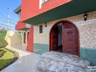 Foto 3 de Casa en  Venta frente Parque las Leyendas San MIguel 246mt2