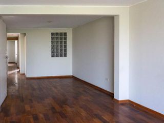 Foto 5 de ¡Venta de amplio departamento en San Antonio de Carabayllo!