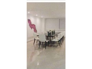 Foto 6 de SE VENDE REMODELADO APARTAMENTO AMPLIO EXCLUSIVO EL GOLF