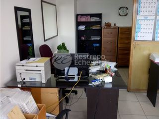 Foto 2 de Oficina con renta en venta, Centro, Manizales cod 4231964