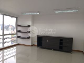 Foto 2 de Oficina en venta, barrio Palogrande, Manizales