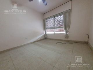 Foto 23 de Venta - Casa de 4 dormitorios - General Bustos 111 - Barrio Independencia