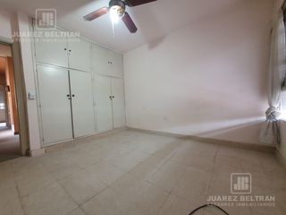 Foto 25 de Venta - Casa de 4 dormitorios - General Bustos 111 - Barrio Independencia