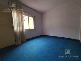 Foto 28 de Venta - Casa de 4 dormitorios - General Bustos 111 - Barrio Independencia