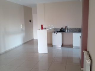 Foto 4 de Complejo C/Seguridad - 2 Dorm - Escritorio - Balcón - Cochera - Calef.Central