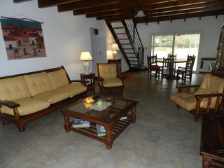 Foto 10 de Impecable Chalet estilo Moderno - Bo. Abierto Green Hills - Ing. Maschwitz - Escobar