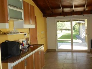 Foto 7 de Impecable Chalet estilo Moderno - Bo. Abierto Green Hills - Ing. Maschwitz - Escobar