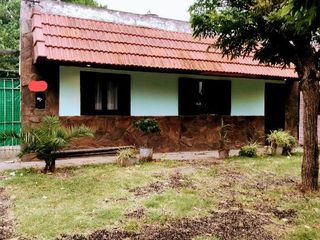 Foto 1 de Casa en venta - 3 Dormitorios 1 Baño - 900Mts2 - Lisandro Olmos, La Plata