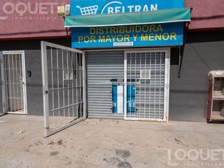 Foto 15 de Departamento, galpón y local comercial en zona comercial