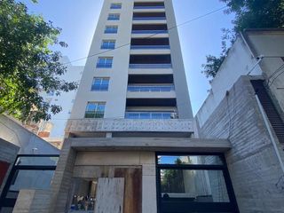 Foto 20 de Departamento en  venta de 2 ambientes con cochera